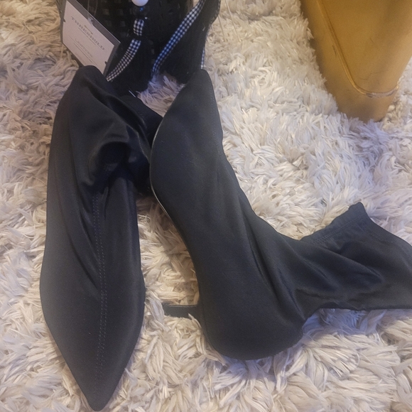 H&m black heeled boots - Picture 3 of 3